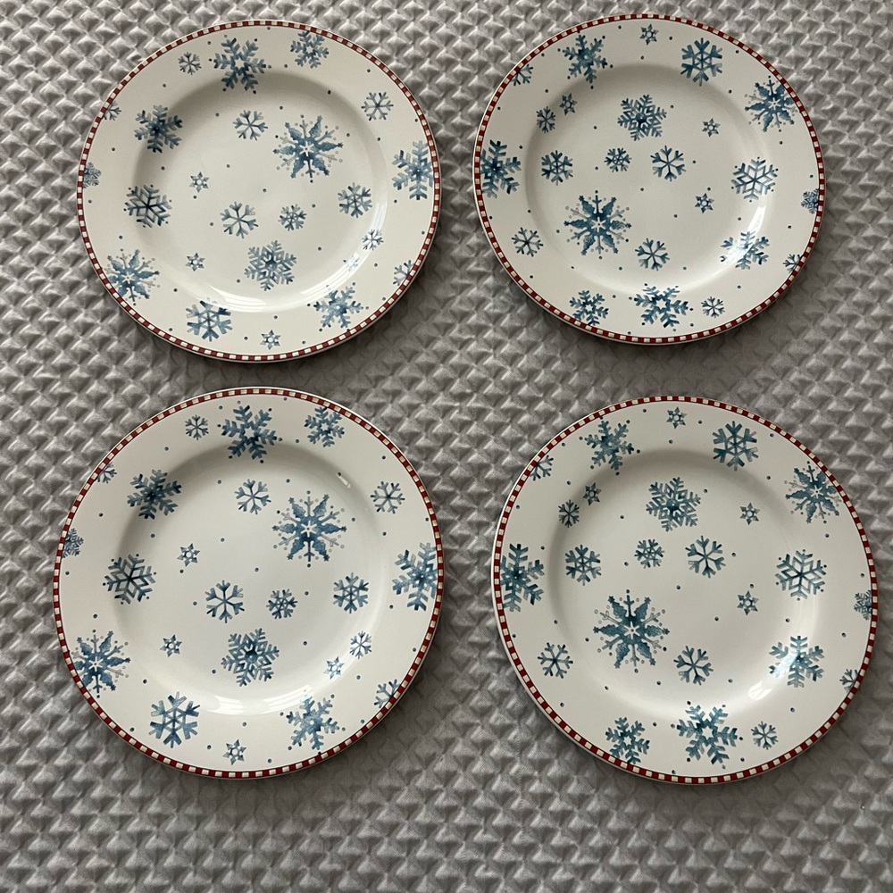 Debbie Mumm Snowflake by Sakura - Picture 5 of 6